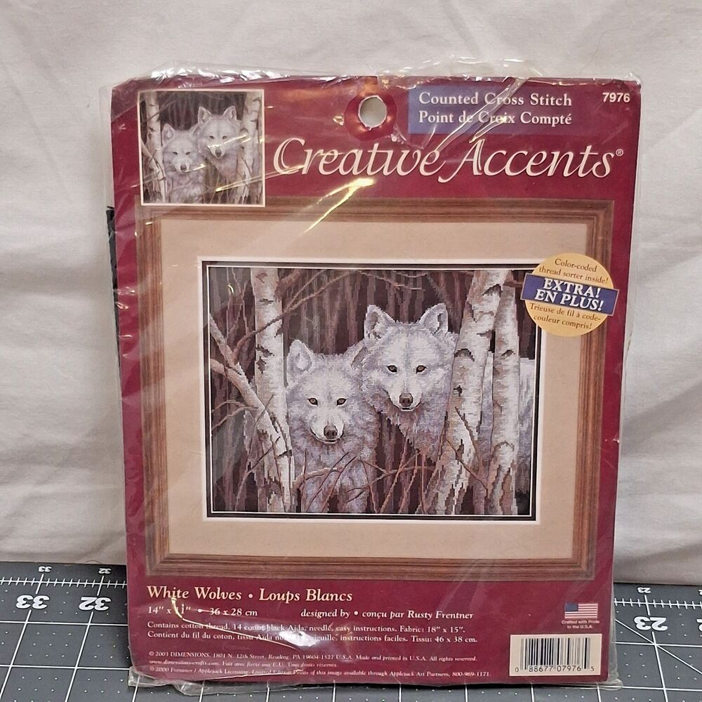2003 Creative Accents White Wolves Counted Cross Stitch Kit #7976 Granny READ
